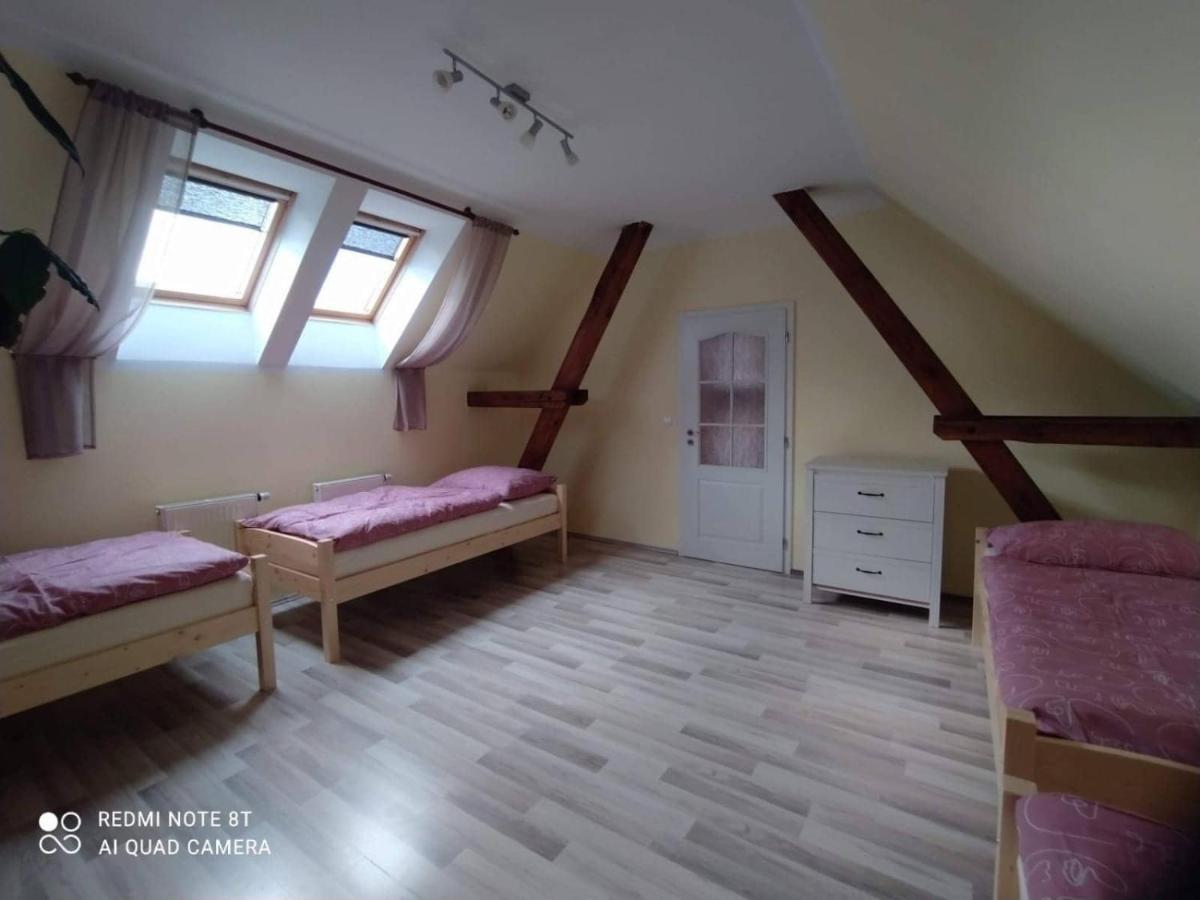 Ubytování Naděje Klec Exterior foto